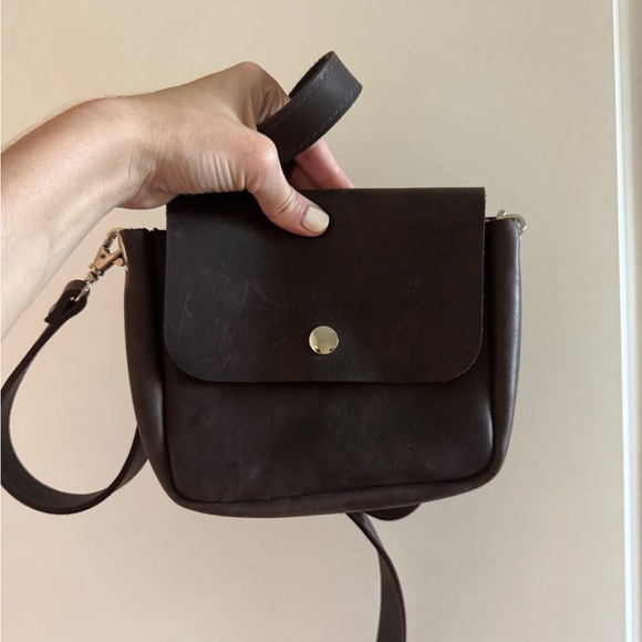 Handbags - Brown Leather Crossbody Bag
